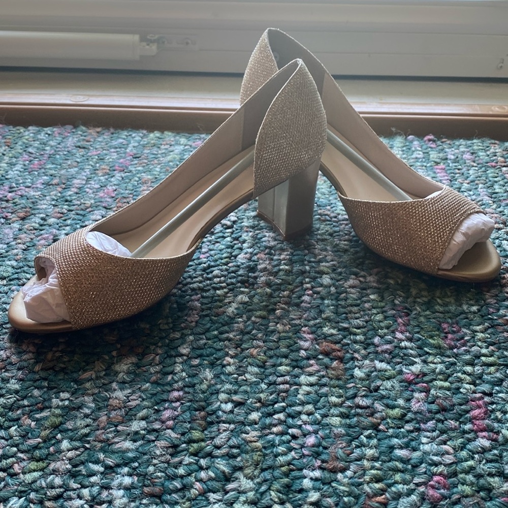 Purchased for event and didn’t wear